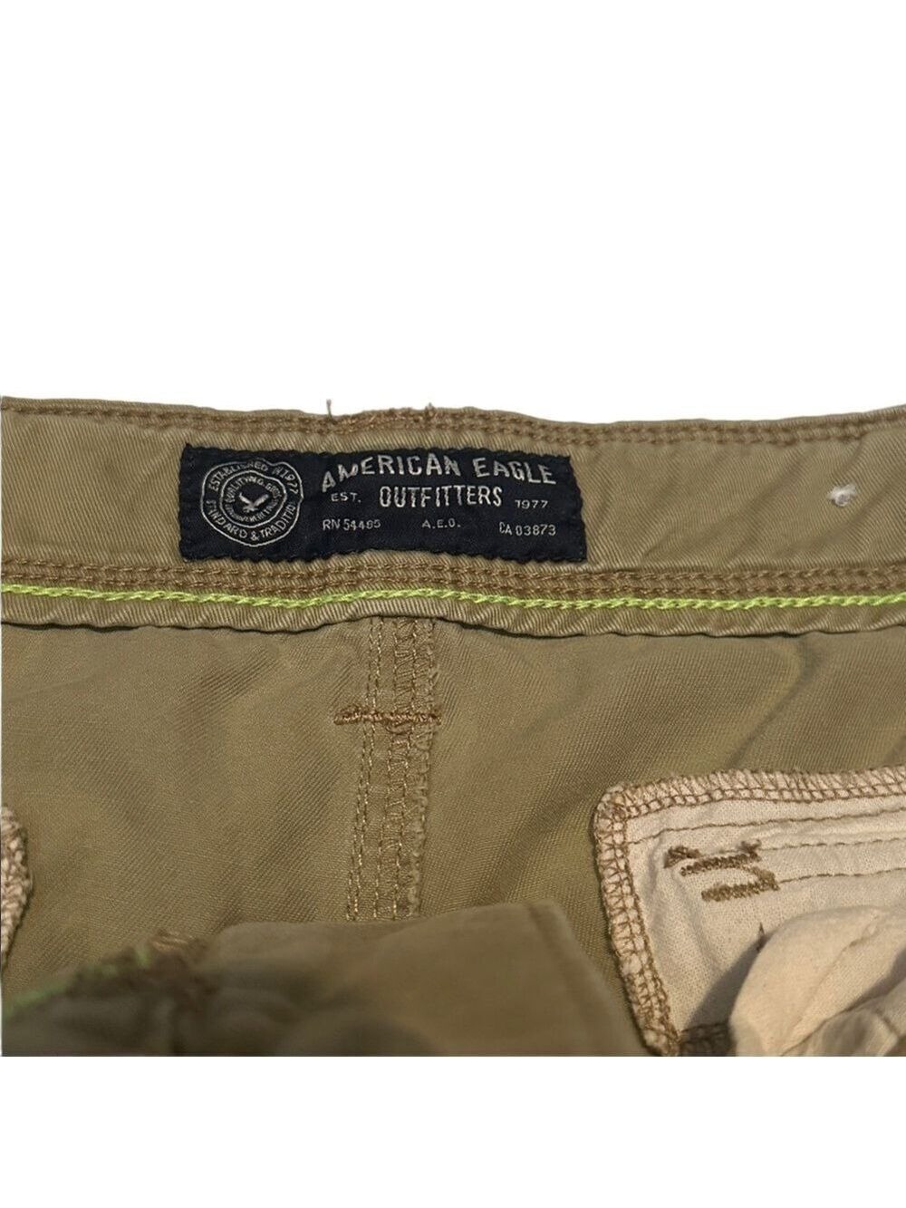American Eagle Outfitters Khaki Cargo Shorts 32 Waist - Picture 3 of 5